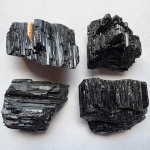 Du väljer råa/råa svarta turmalin-Schorl-stavar/barer, stenar, helande kristaller - läs hela beskrivningen