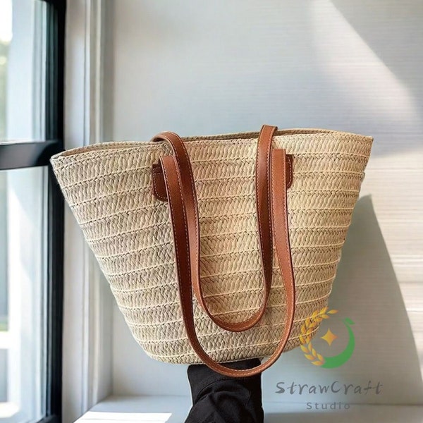 Beige Straw Bag with leather handle and lining, Minimalist Bag, Vintage Handbag, Summer Beach Bag, Handmade bag, Vacation Bag,Straw Tote Bag