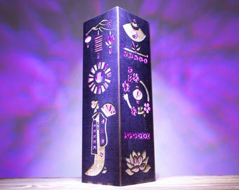 Geisha Night Lamp, Japanese Table Light | Stained Wood, LED USB | 8.5x8.5x28 cm, Bluetooth