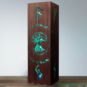 Yggdrasil Baum Nachtlampe | Baum Des Lebens Schatten Lampe | Nordic Viking Style Schreibtisch Nachttischlampe RGB LED Lampe | Wikinger Runen Vegvisir Runen-Symbol