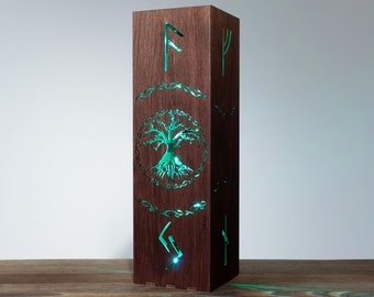 Lámpara nocturna del árbol Yggdrasil / Lámpara de sombra del árbol de la vida / Lámpara LED RGB de escritorio de estilo vikingo nórdico / Runas vikingas Vegvisir Símbolo rúnico