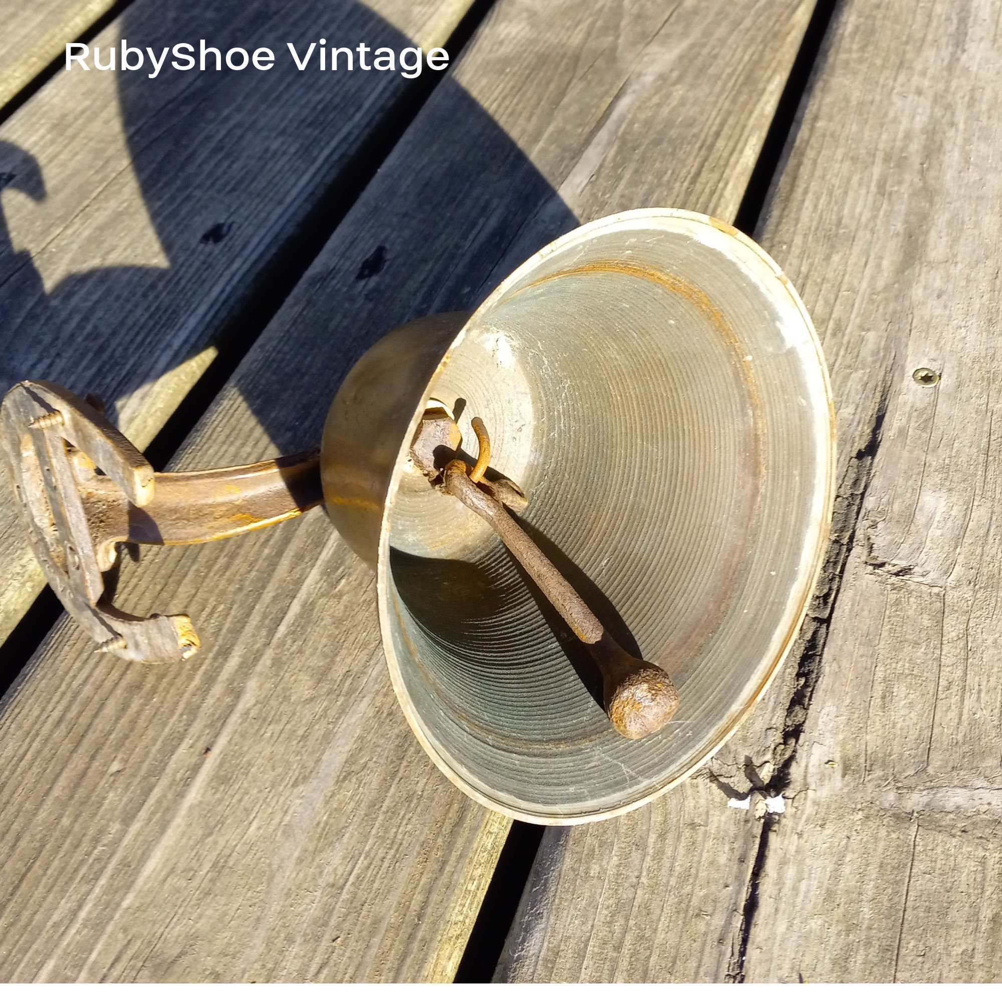 【安心発送】 Vintage Japan in Made Mount. Horseshoe With Bell Brass パーツ