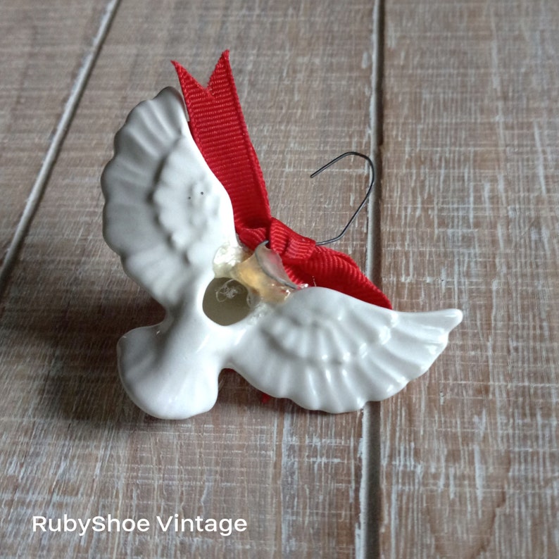 Vintage Ceramic Dove Ornaments. Christmas Ornaments. White Doves. White
