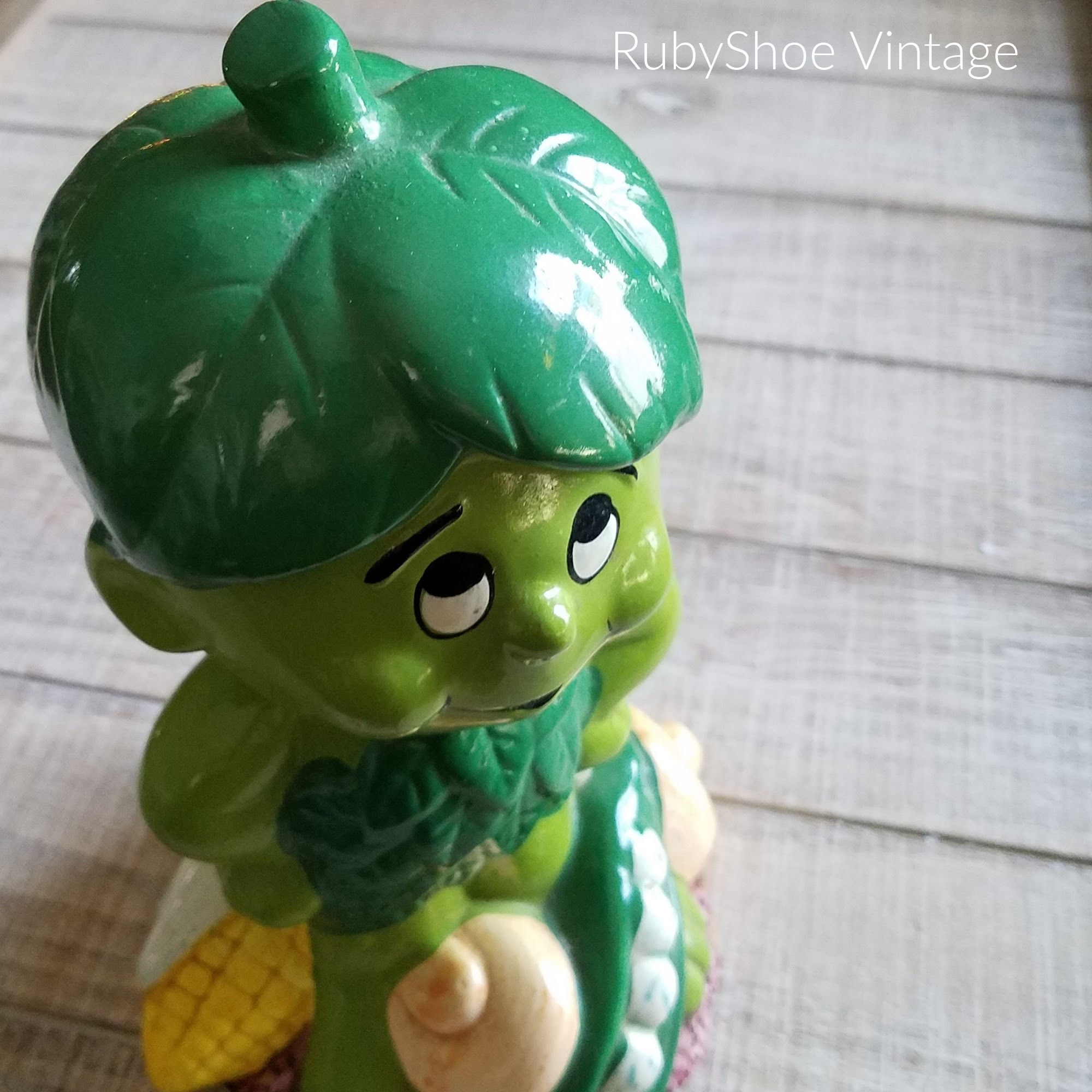 Jolly Green Giant Sprout Bank. Green 