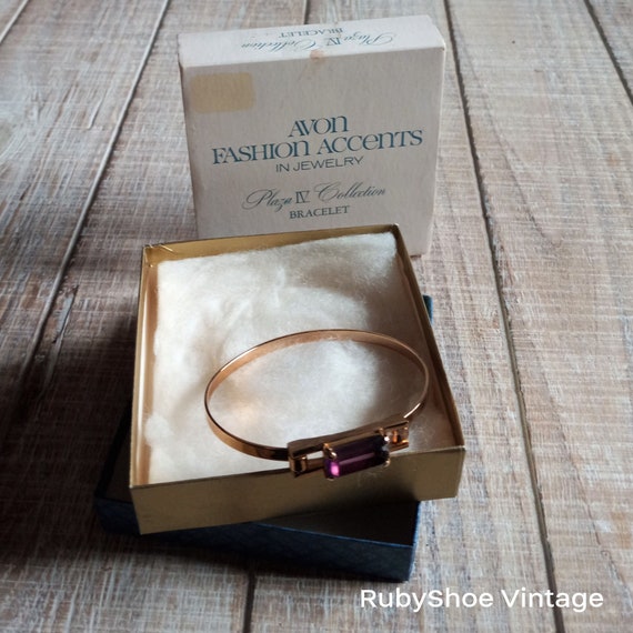 Avon bracelet shop