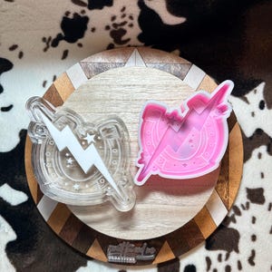 Horse shoe with Lightning Bolt Freshie Mold, Silicone Mold, Freshie Mold, Western Freshie Mold