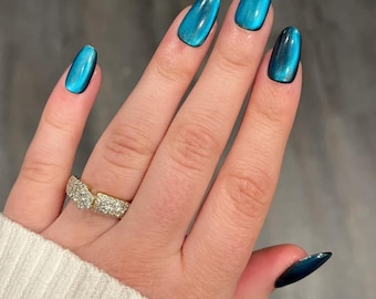 AQUAMARINE GLASS - light blue cat eye press ons nails fake false acrylic