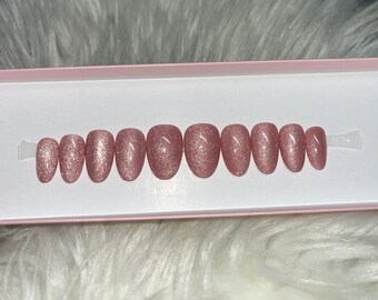 APHRODITE: Nude Pink Cat Eye Press On Nails -- gel acrylic fake false glitter short almond velvet