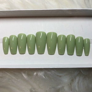 Sage Green Press On Nails | Glue on nails False nails Spring Summer nails