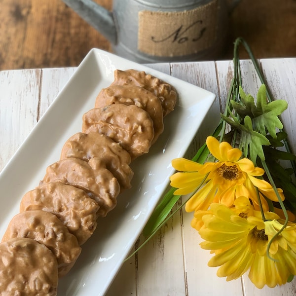 Praline Box: Original New Orleans Style Pecan Pralines