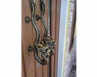 Set di maniglie per porte a forma di drago - Grandi maniglie in alluminio con finitura in ottone anticato da 19" - Coppia di pomelli per porte a forma di mitico guardiano