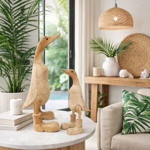 6-teiliges Set Große Bambuswurzel-Enten, natürliche hölzerne Enten mit Stiefeln, DIY bemalbare hölzerne Gartenstatuen, Bauernhausdekor