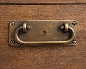 Set van 2 vintage messing ladegrepen - rechthoekig handvat achterplaat kast - antiek messing meubelbeslag voor dressoir, kofferbak of bureau