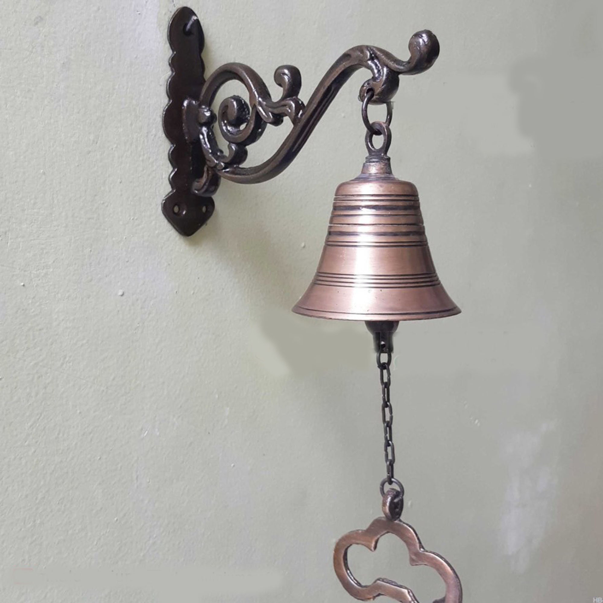Nostalgic Echoes Antique Hanging Bell: Vintage Delight for Homes