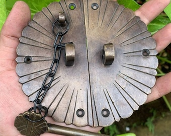 5.11 Inches Vintage Retro Asian Round Latch With Pull Solid Brass Door Latch Lock [DH056]