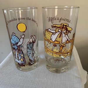 Vintage Holly Hobbie drinking glasses