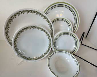 Choice Vintage 1970s Corelle Spring Blossom Crazy Daisy, Garden Sketch Bands Salad Dinner Plates Soup Cereal Bowls