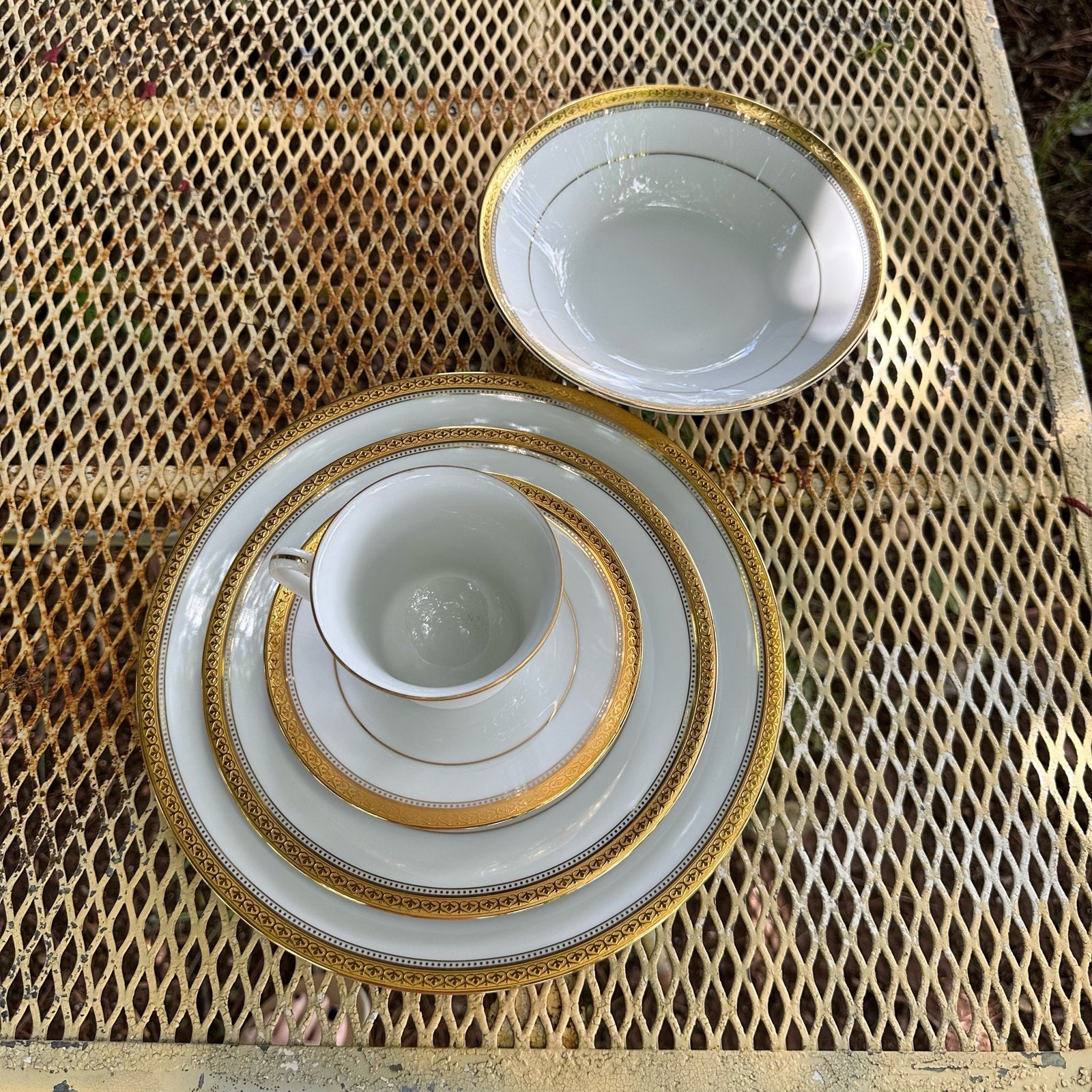 Choice Vintage Noritake Dinner, Salad, Rim Soup, Cup Choice Vintage Noritake Dinner, Salad, Rim Soup, Cup