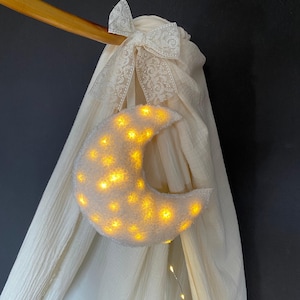 Night light and music box set