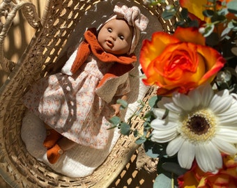 Outfit für eine 28/30 cm große Corolle- oder Minikane-Puppe