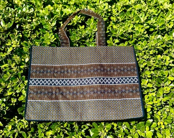 Handmade African Market Bag - Cultural Shopping Bag - African Cloth Bag - African Tote Bag