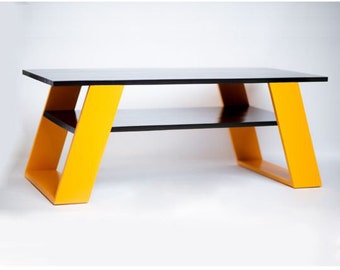 KEE-TEE Coffee Table