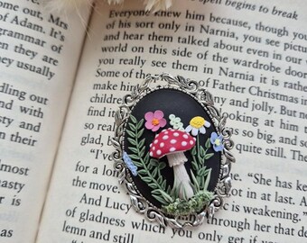 Botanical brooch, Mothers day gift, Mushroom jewellery,  Gift for Grandma