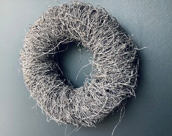 Whitewashed grapevine wreath, winter decoration, spring wreath, autumn decoration, year-round wreath, summer wreath, winter wreath, door wreath, door decoration, Wild Garden