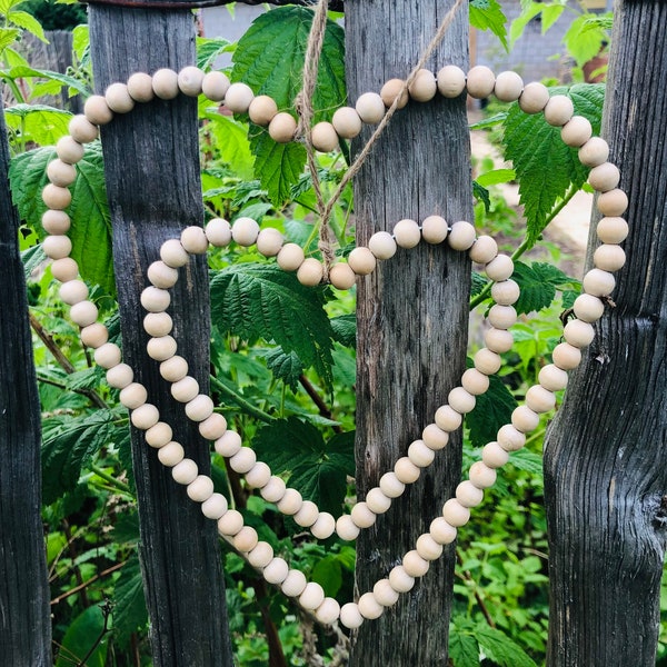 Holzperlen Herz Frühlingsdeko Muttertagsgeschenk Sommerdeko Dekoherz Türschmuck Wohnungsdeko Drahtherz Hochzeit Geburtstag WilderGarten