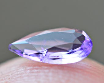 0.15 carat Rare Tenebrescent Hackmanite Top Faceted Gemstone from Afghanistan