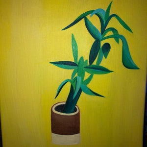 Peut inclure: Une peinture d'une plante verte dans un pot brun et blanc sur un fond jaune.