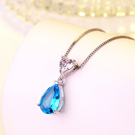 Blue teardrop necklace deals