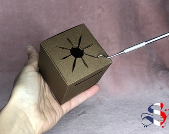 Mülleimer zum Unkrautjäten, Box zum Unkrautjäten, Unkrautsammler Svg, Unkrautwerkzeug, Unkraut leicht, Unkrauthaken