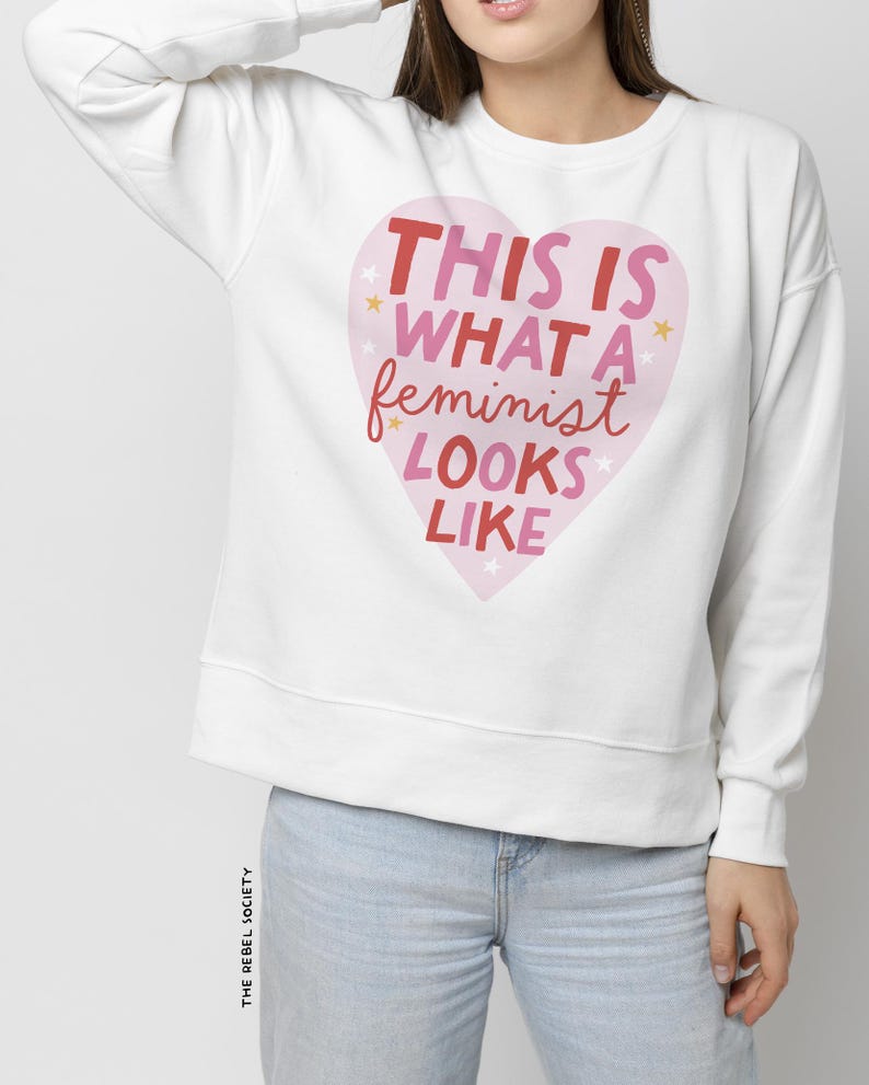 Feministisk PNG Feminin Rage Era PNG Krossa patriarkatet Trendig feminism Kvinnors rättigheter Reproduktiv frihet Abort Roe v Wade Jämlikhet bild 3
