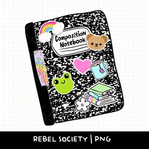 Puede incluir: Un cuaderno de composición blanco y negro con una variedad de pegatinas de colores, incluyendo un arcoíris, un oso, una rana, un corazón, una taza de té, una flor y una pila de libros. El cuaderno tiene el texto "Composition Notebook" escrito en él.