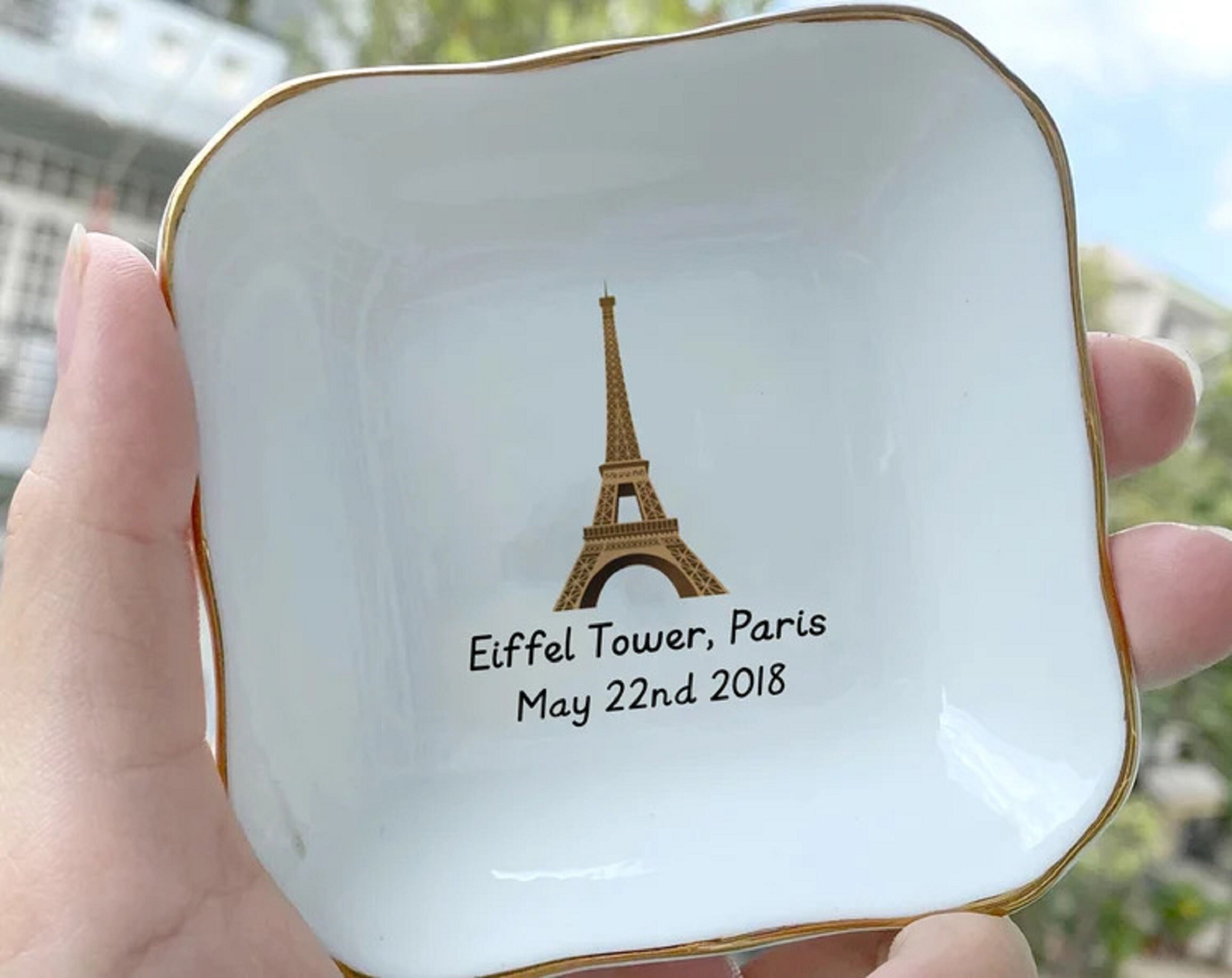 Eiffel Tower Paris France Wall Hang Art Decor Plate Country Kitchen Decor  Wall Plate Ceramic Decorative Plates for Hanging Housewarming Gift Home