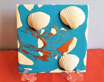 Muscheln auf Teal und Metallic Copper Swirl bemalten 4 "x 4"" Fliese."