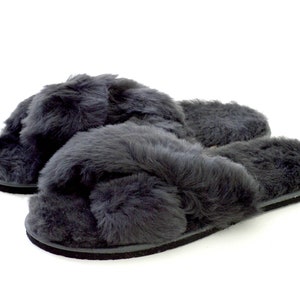 Yeti Handcrafted Sheepskin Slip On Flat Mule Sliders Luxury and comfy Flip-Flop Outside Slippers ideas size eco Xmas X-mas gift present her