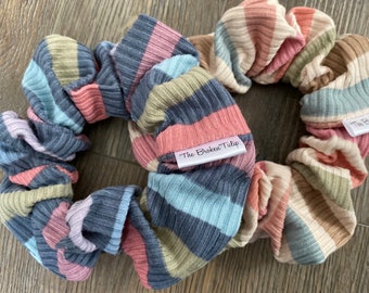 Beautiful striped hair Scrunchies | ribbed cotton knit | hair ties | Hair Elastics  | Handmade in Canada | spring + summer | Gift idea