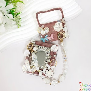 Coque pour téléphone avec miroir et chaîne à colle crème pour iPhone 16e 15 Pro max, Samsung S25 Edge S25 Ultra A56 z flip 6 Z Fold 6, Google Pixel 9A 9pro
