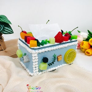 Personalizzazione finta torta di frutta scatola di fazzoletti, fatto a mano blu crema colla torta vintage scatola decorativa portaoggetti, regali di Natale
