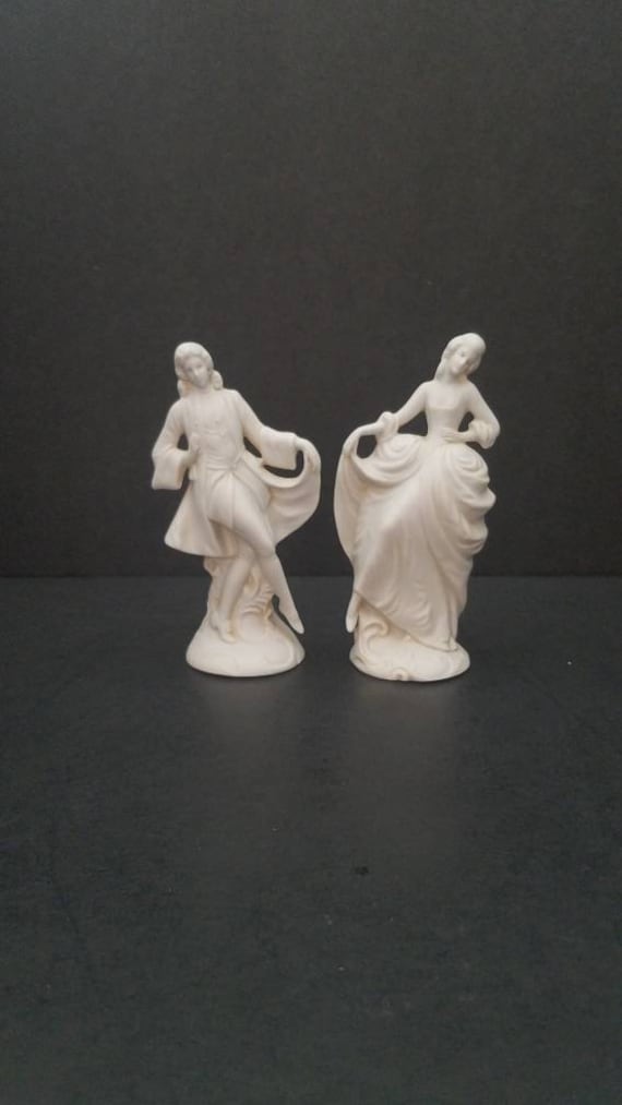Pair of Vintage White Bisque Porcelaine German Figurines. Dancing Man and Woman. Collectible China Figurines.
