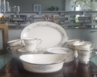 Lenox Repertoire China Tableware Set of 25 Items.  Replacement Lenox Dinnerware Set.