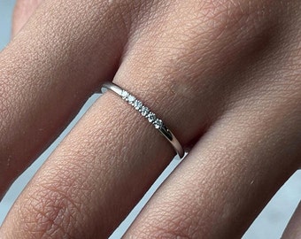 Platinum Wedding Band with diamonds, Super Skinny Platinum Ring, Thin 950 Solid Platinum Ring, Women's Platinum Ring