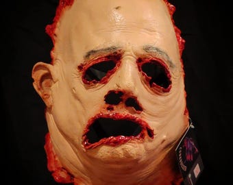 Leatherface pretty lady Mask rehaul the Texas chainsaw massacre Trick or treat studios