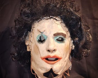 Leatherface 1974 pretty lady version Mask rehaul the Texas chainsaw massacre Trick or treat studios