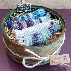 Vintage Style Amigurumi, Handcrafted Crochet Sardines, Set of Tin Sardines, Sardine Collection, Fish Charm, Crochet Sardine, Tin Fish, Fish