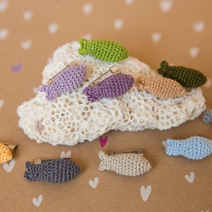 Crochet Tiny Fish Pin, Miniature Amigurumi Fish, Crochet Brooch, Cotton Crochet Sea Creatures, Micro Crochet Fish
