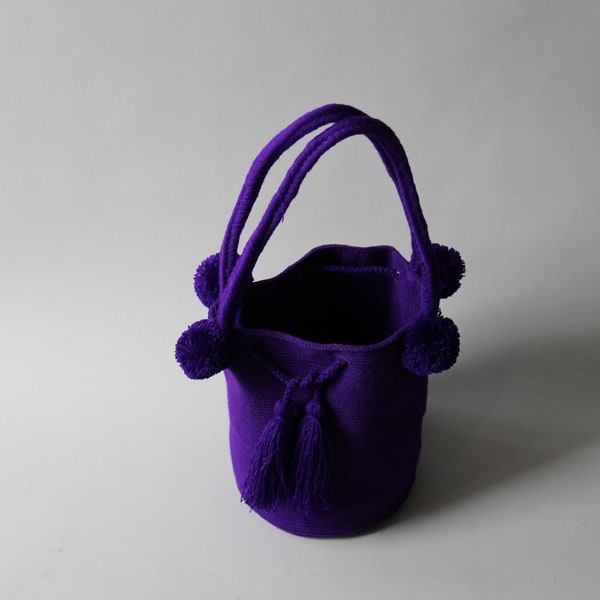 Petit sac mochila wayuu uni pompons violets, Paula