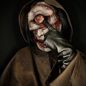 ーbuilt-to-orderー Silicone monster mask large eyeball and skin removable (1E2)